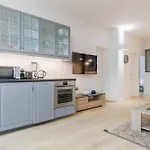 Residence Near Republique