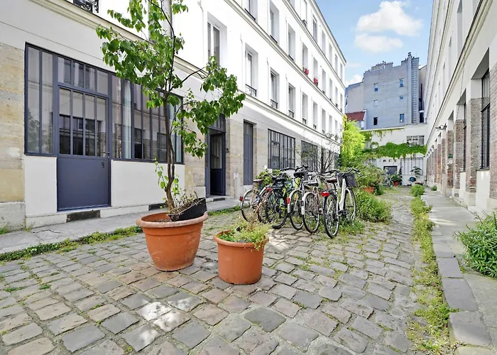 Residence Near Republique